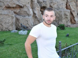 EricStrong jasminlive