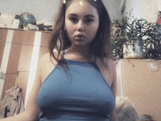 KarlyNebula livesex