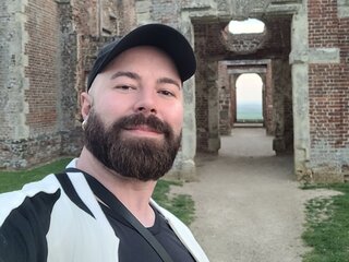 MeatyRoll nude